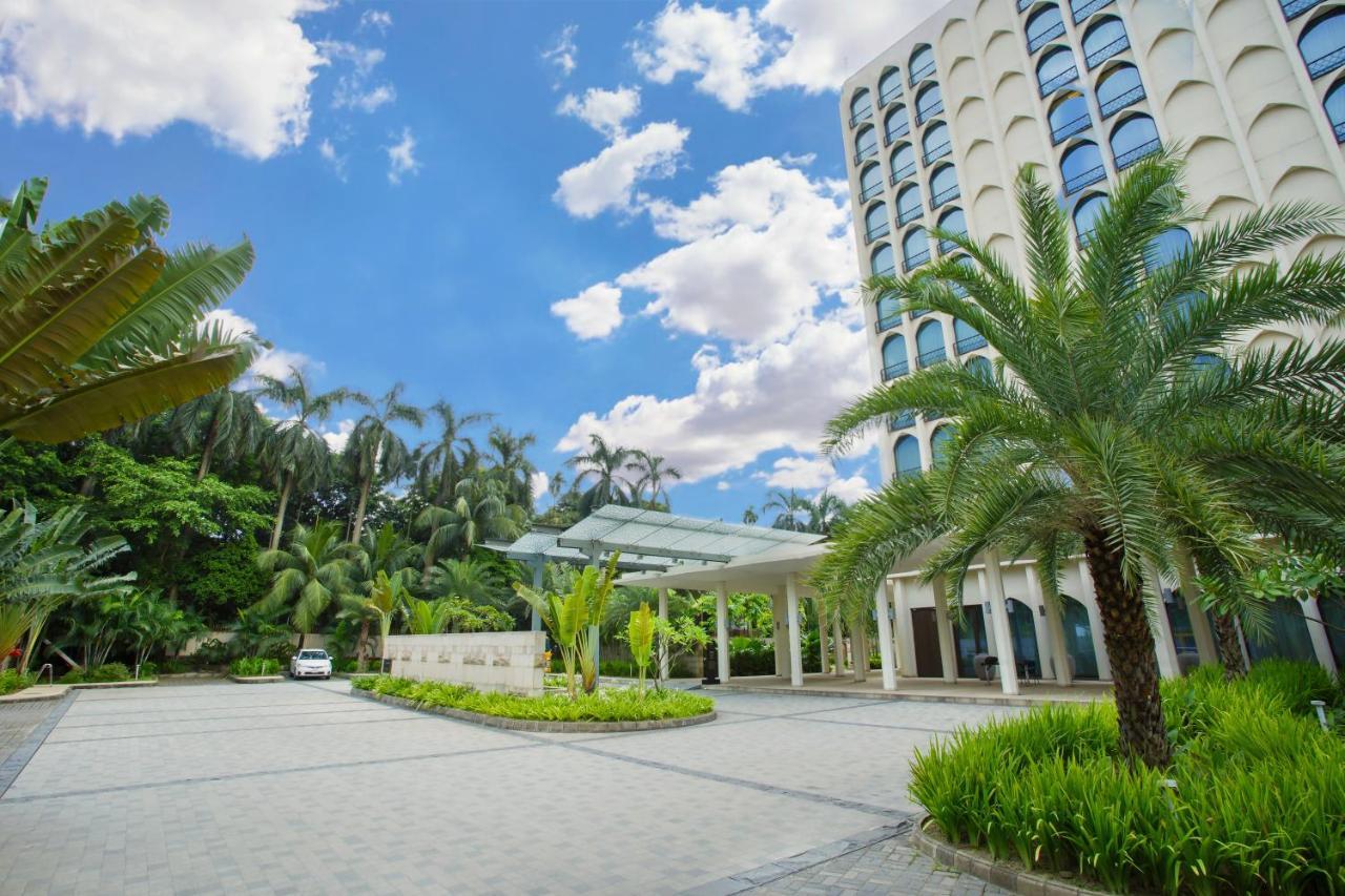 Intercontinental Dhaka By Ihg Daca Exterior foto